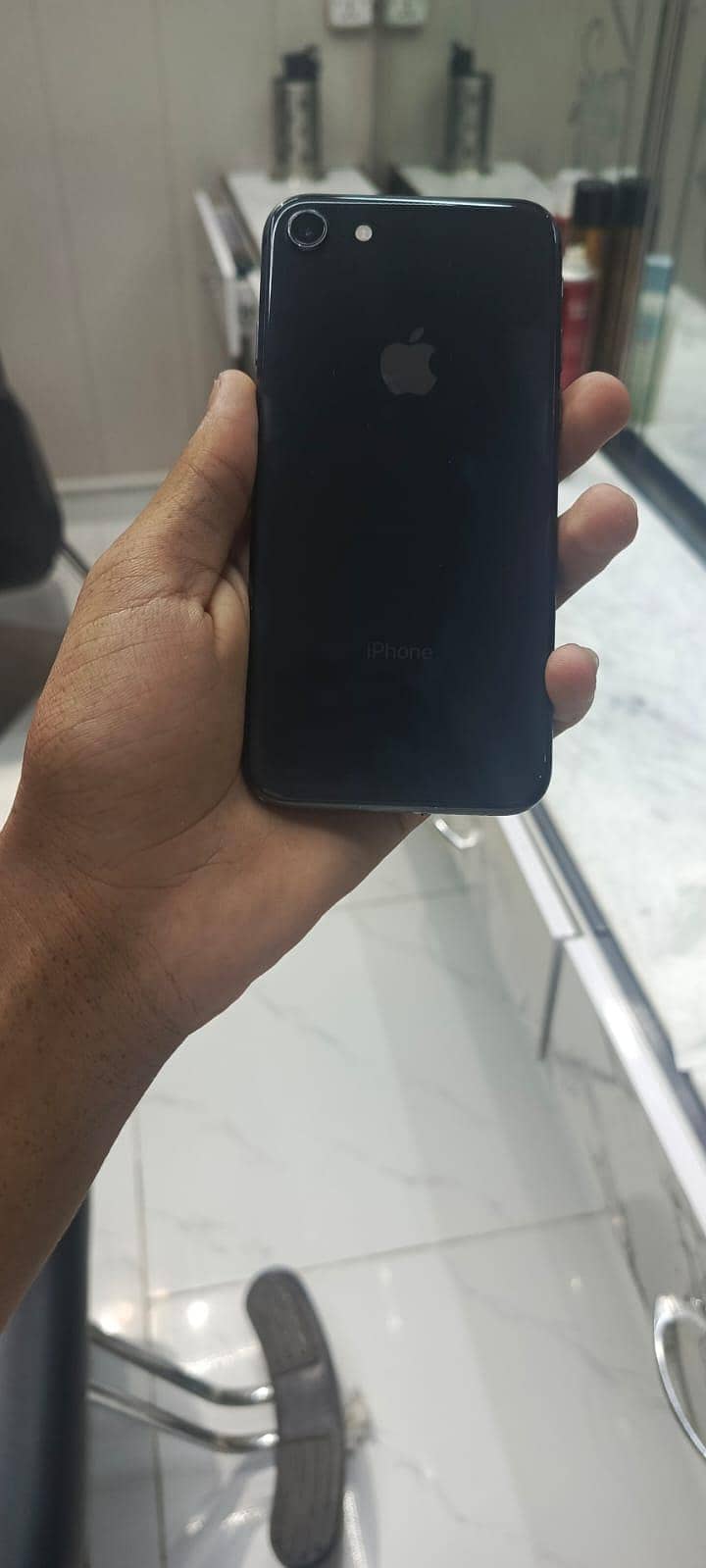 Apple iPhone 8 6