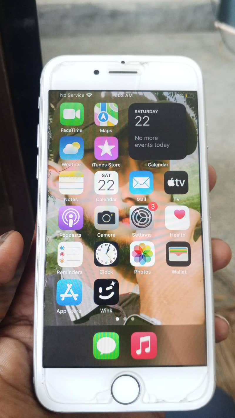 Apple iPhone 7 1