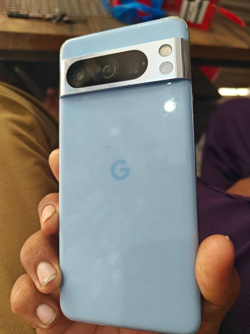 Google Pixel 8 Pro 0