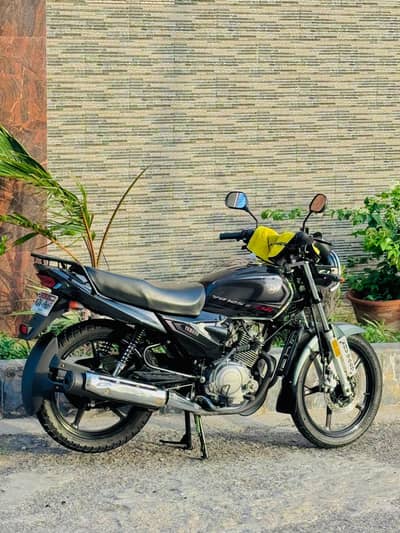 Yamaha YB 125Z-DX 2025