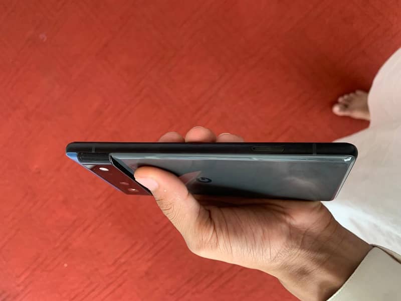 Google Pixel 6 4