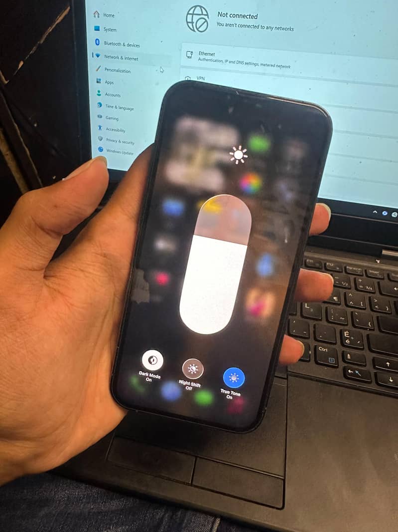 Apple iPhone 13 Pro 1