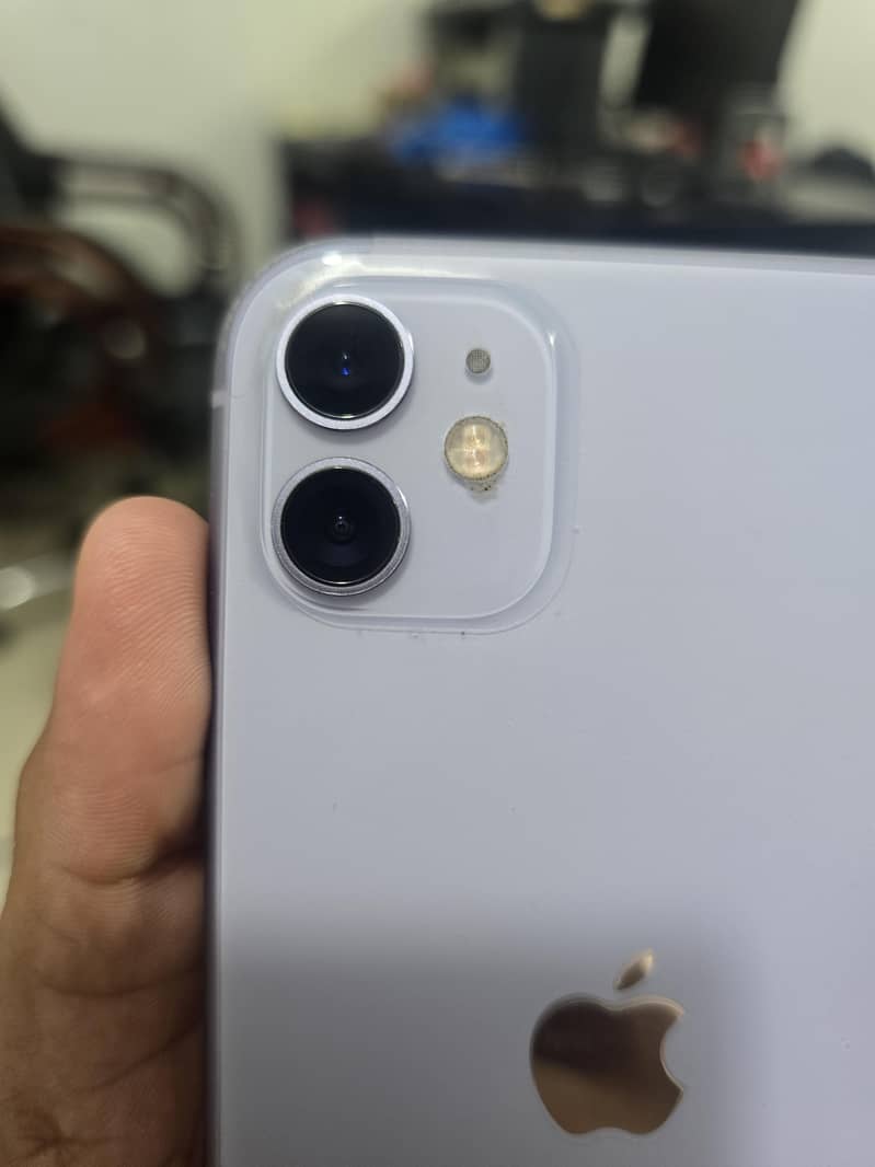Apple iPhone 11 6