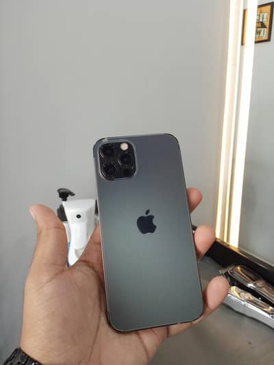 Apple iPhone 12 Pro