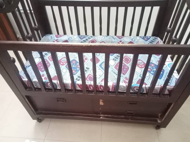 Baby Cot 0