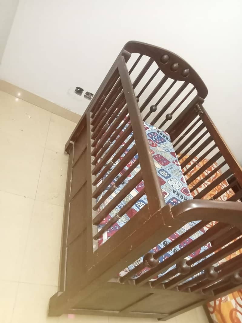 Baby Cot 3