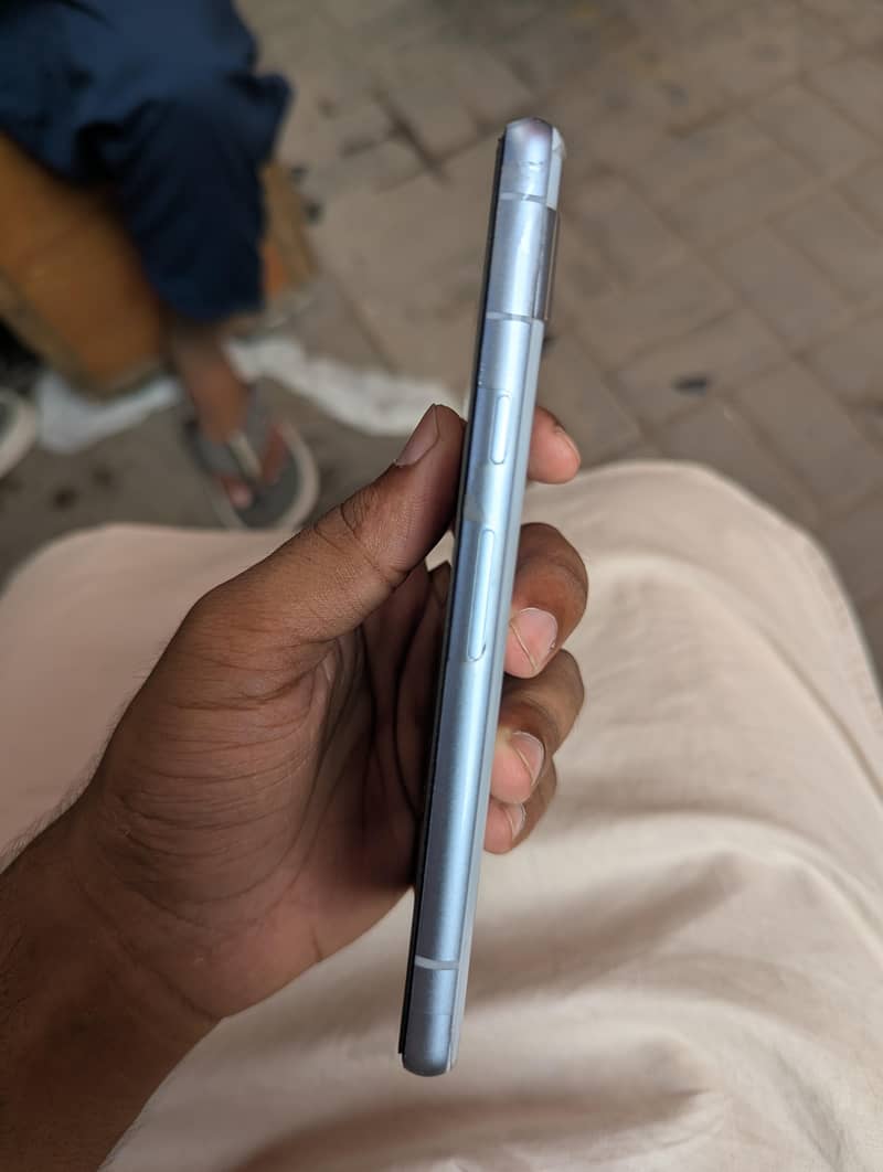 Google Pixel 7a 4