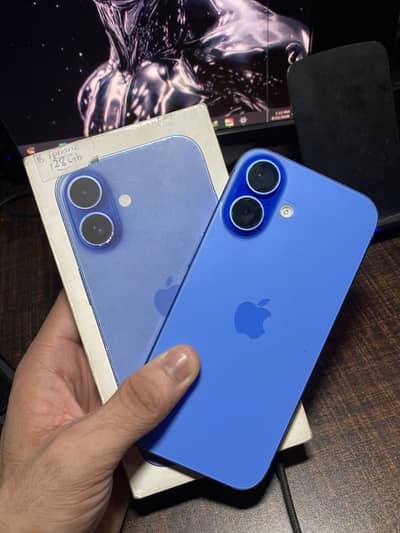 Apple iPhone 16