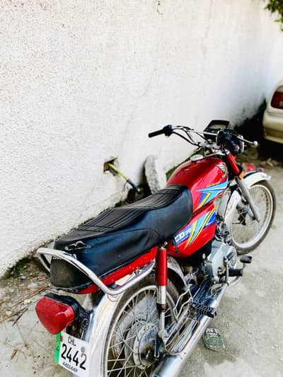 Honda cd70 price flexible in a good condition thanks