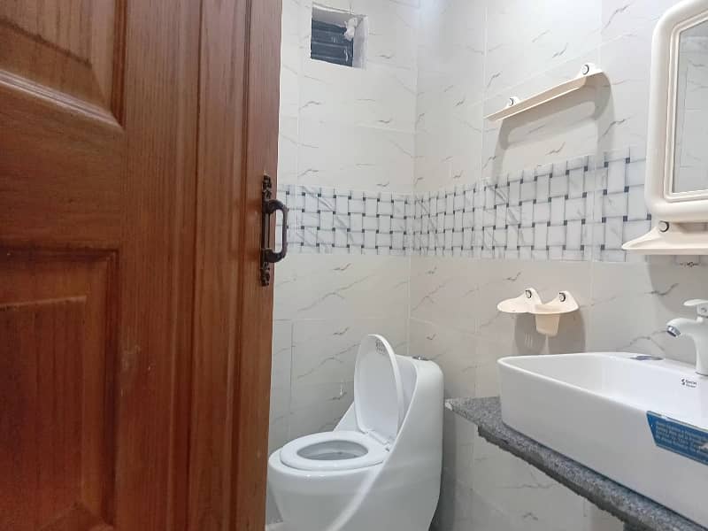 Upper Portion Available For Rent 7
