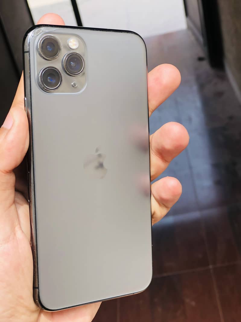 Apple iPhone 11 Pro 0