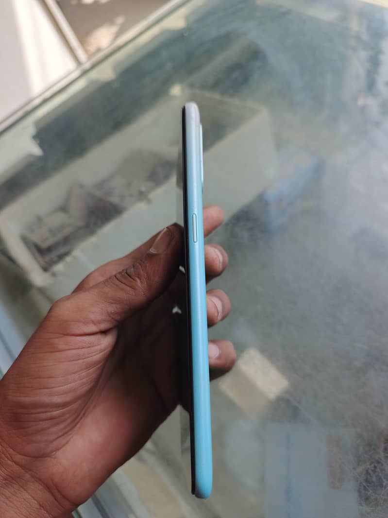 OPPO A31 1