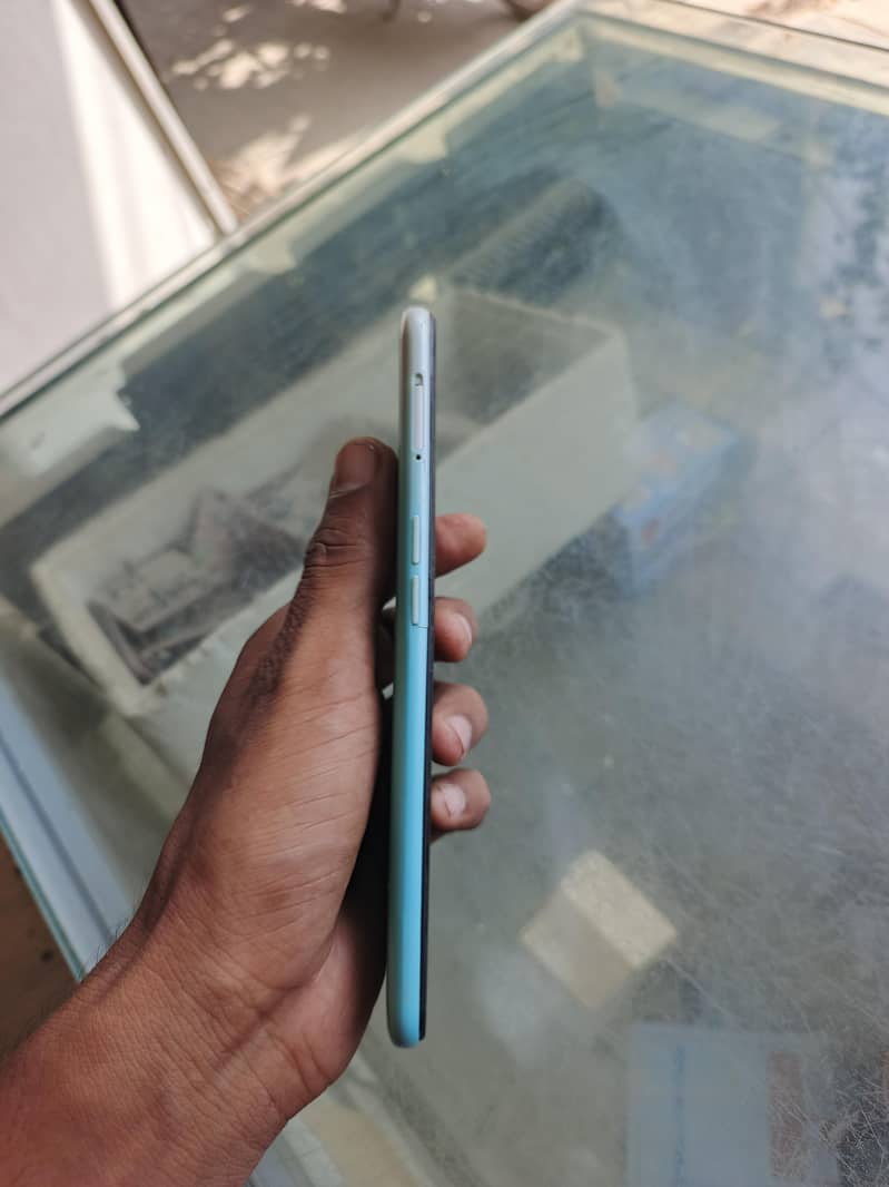 OPPO A31 6