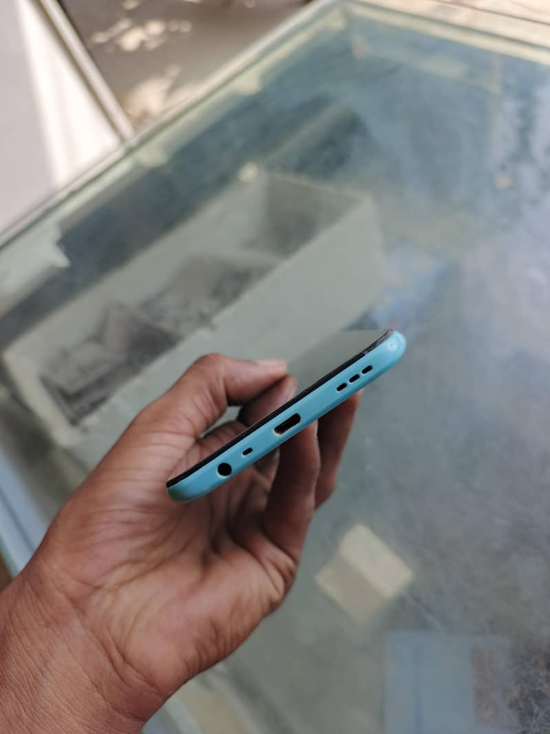 OPPO A31 8