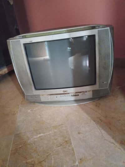 LG 29 Inch Original CRT TV – Good Condition