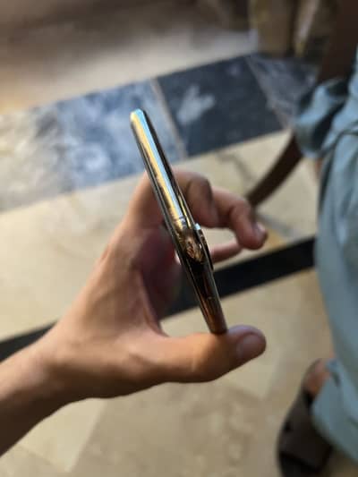 Apple iPhone XS Max Pta Approved