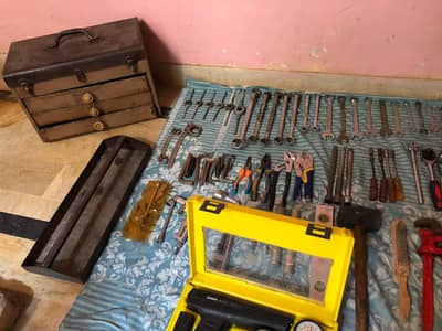 car mix tools , timming light toolboxsale krna hey