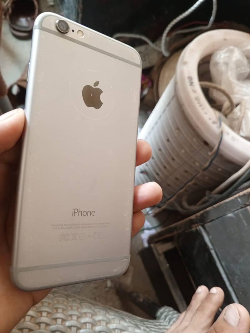 Apple iPhone 6 0