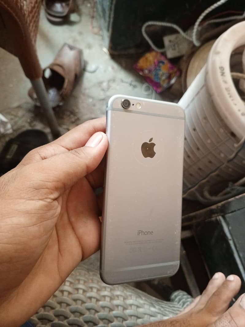 Apple iPhone 6 2