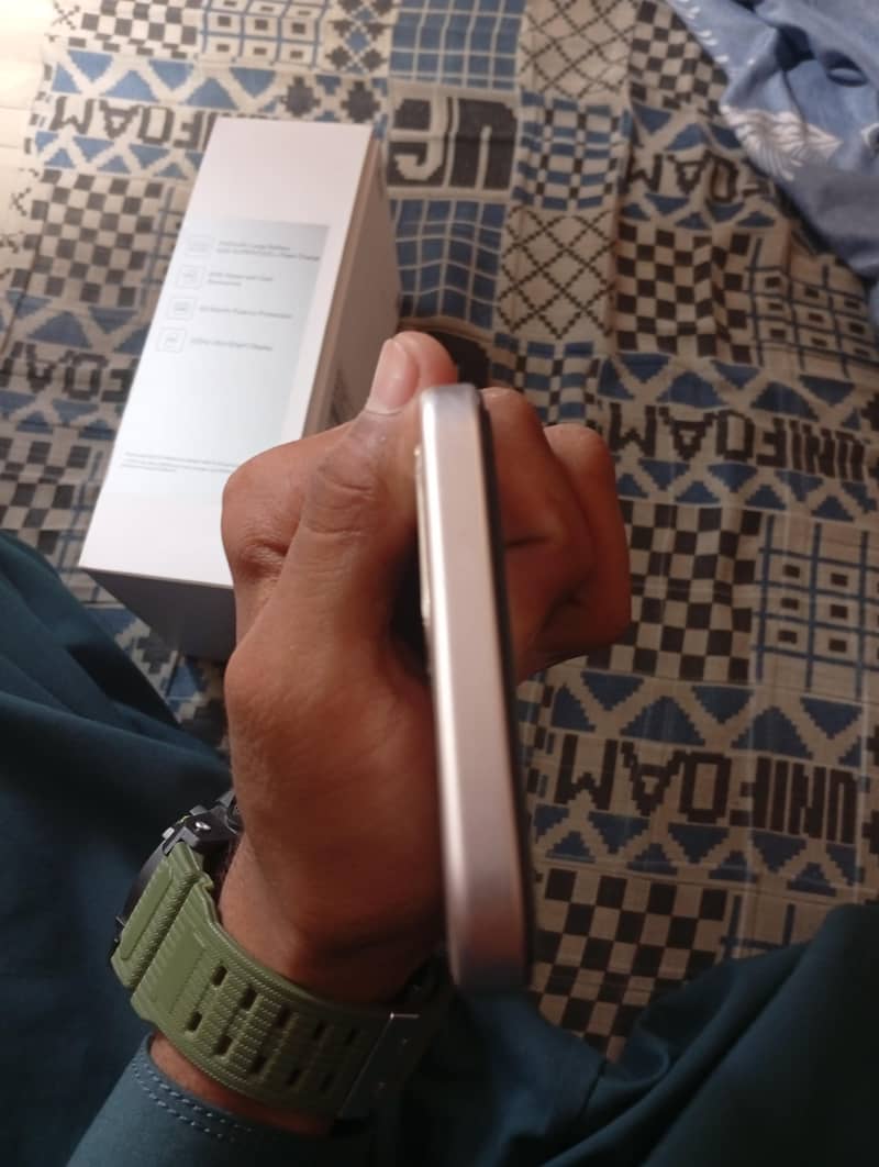 OPPO A6 3