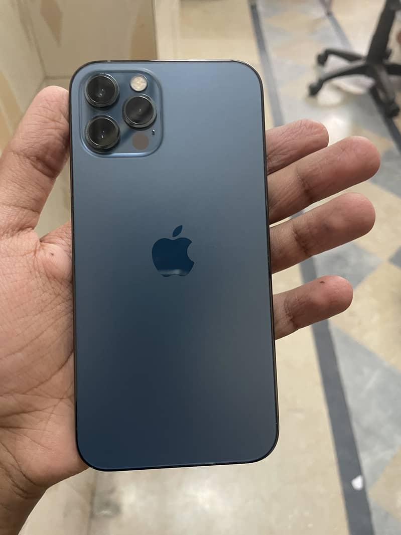 Apple iPhone 12 Pro 1