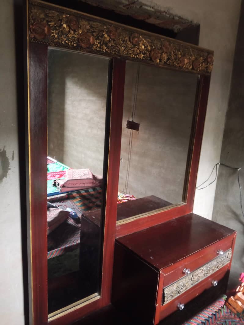 dressing table 2