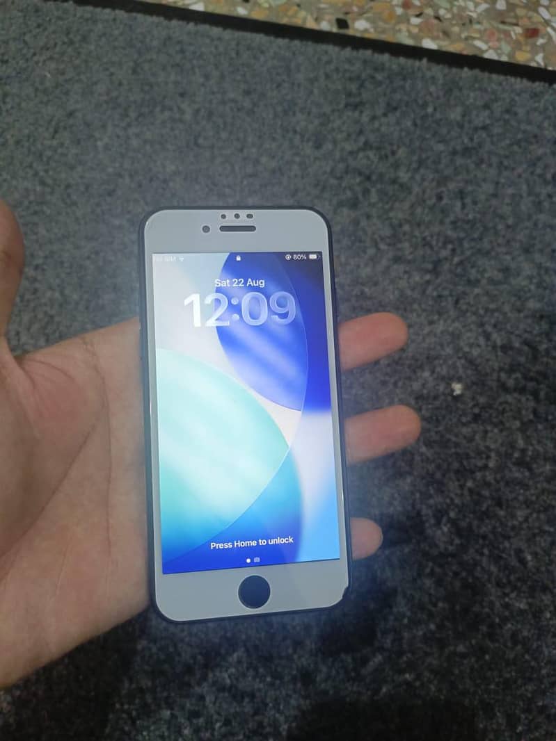 Apple iPhone SE3 6