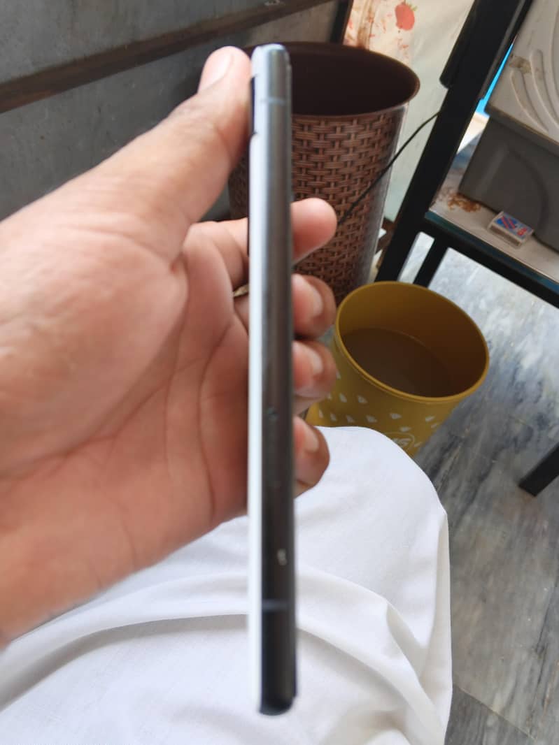 Google Pixel 6a 4