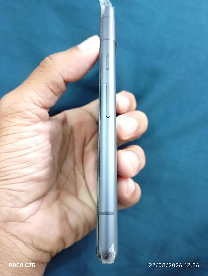Google Pixel 7 5