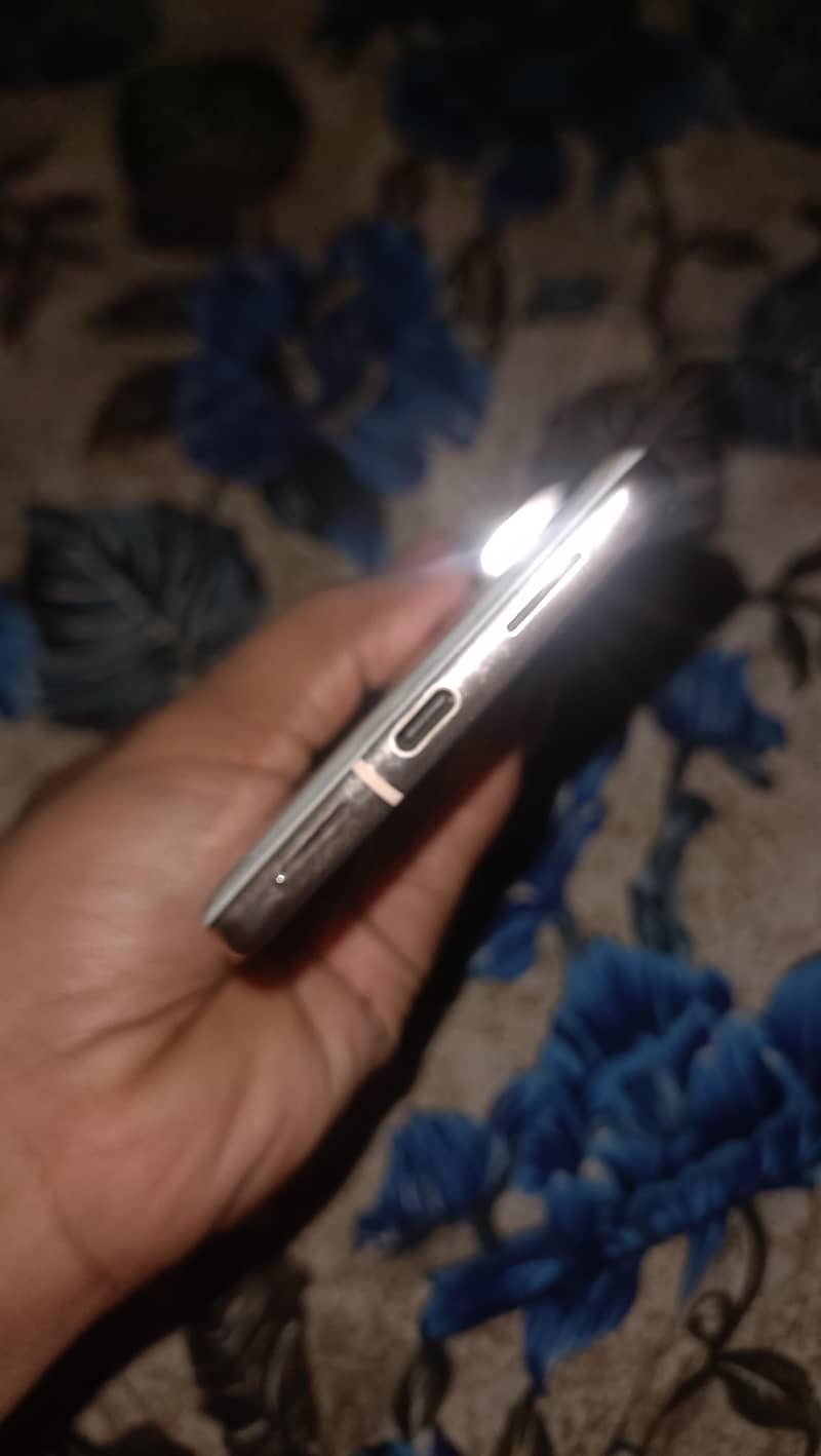 Google Pixel 7 Pro 12gb 256gb official pta 5