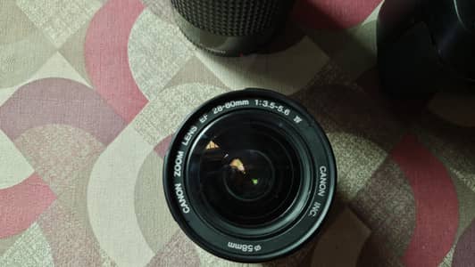 Canon Eos1300D with free lens
