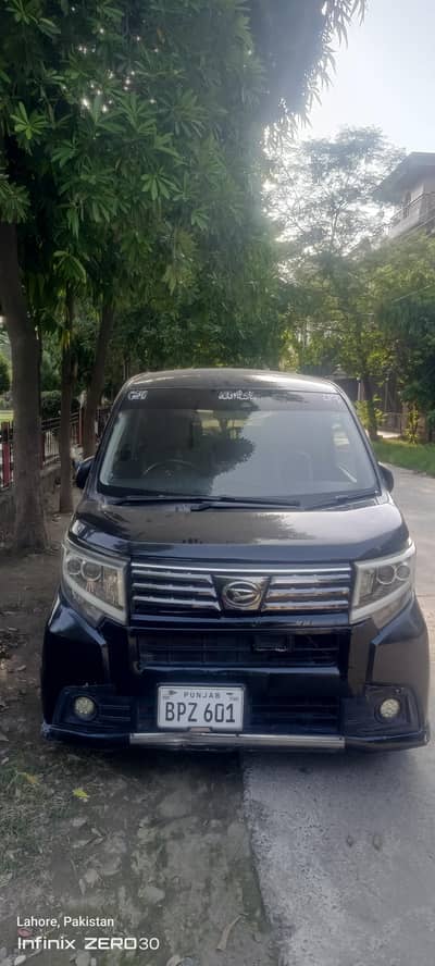 Daihatsu Move 2015