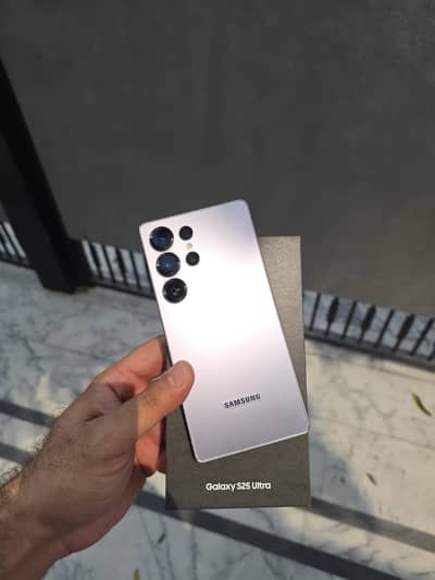 Samsung S25 Ultra 12/512