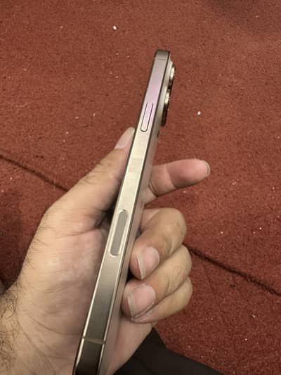 Apple iPhone 16 Pro Max
