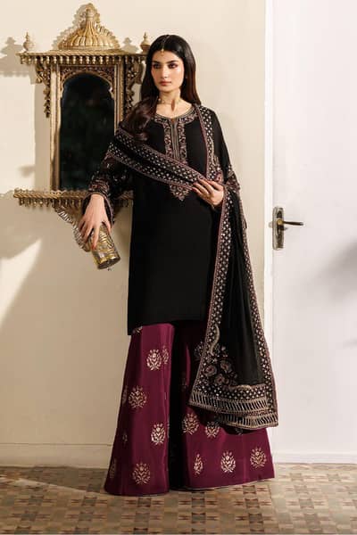 Iznik Branded suit  3 piece