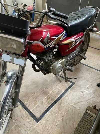 Honda 125 Karachi Number