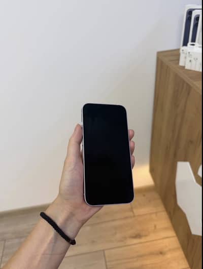 APPLE IPHONE 14 /128 NEW URGENT SALE