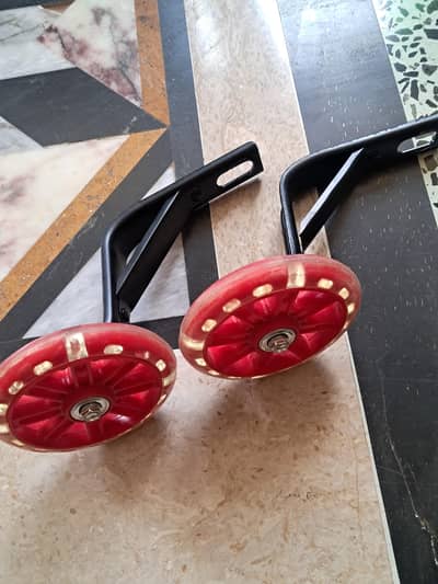 16 number cycle tyre