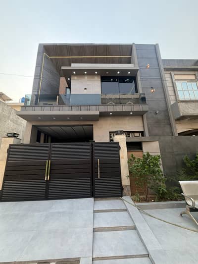 5 Marla spanish house Available for rent In Pak arab