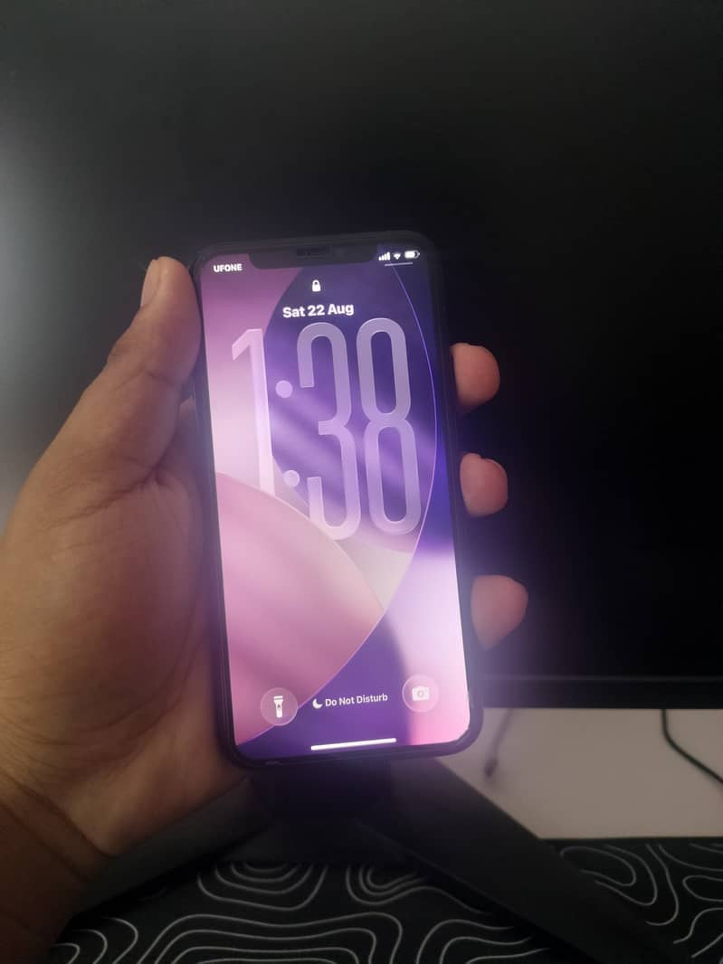 Apple iPhone 11 Pro 2