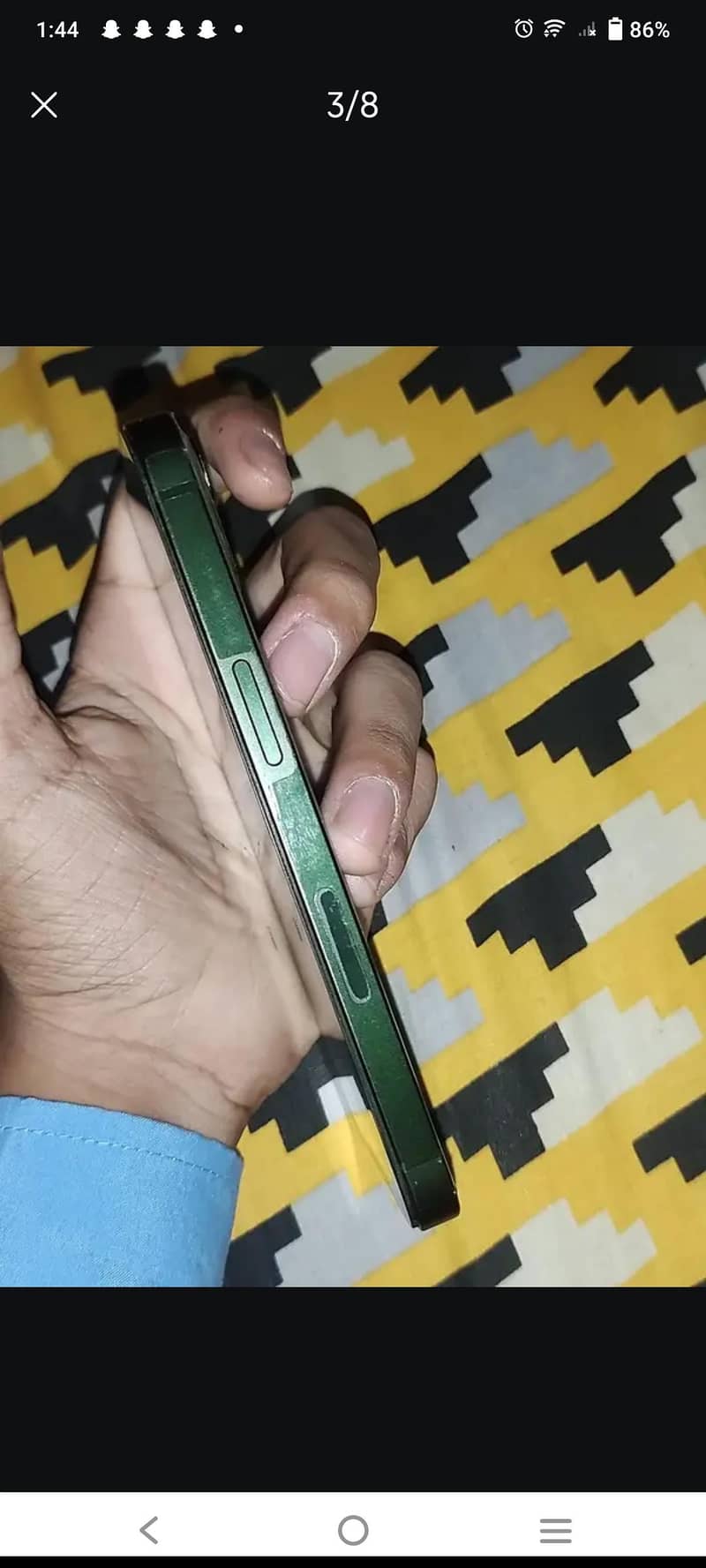 Apple iPhone 13 2