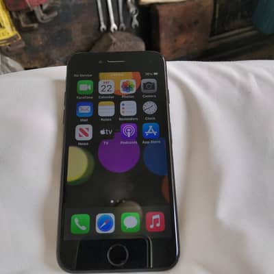 Apple iPhone 7
