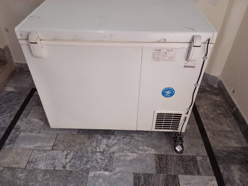 waves deep freezer all ok 3