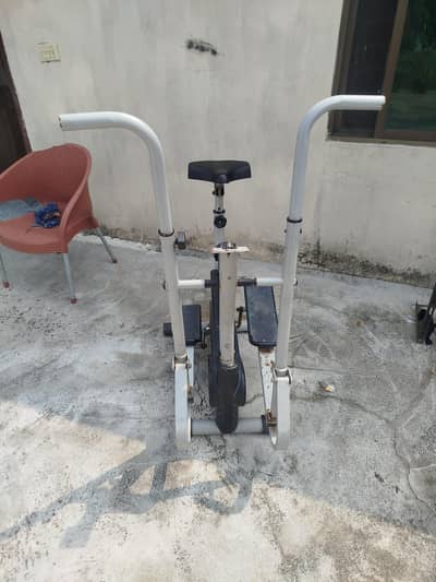 American Fitness Orbitrek exercise cycle machine