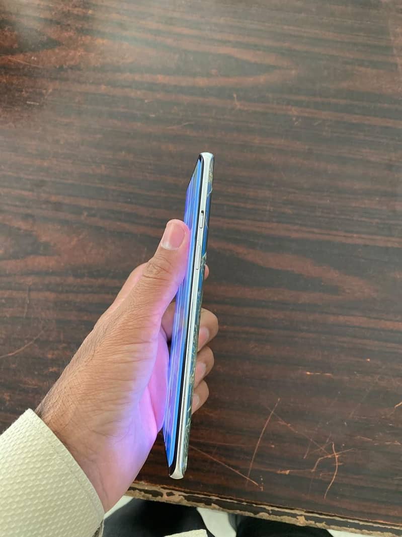 One Plus 8 6