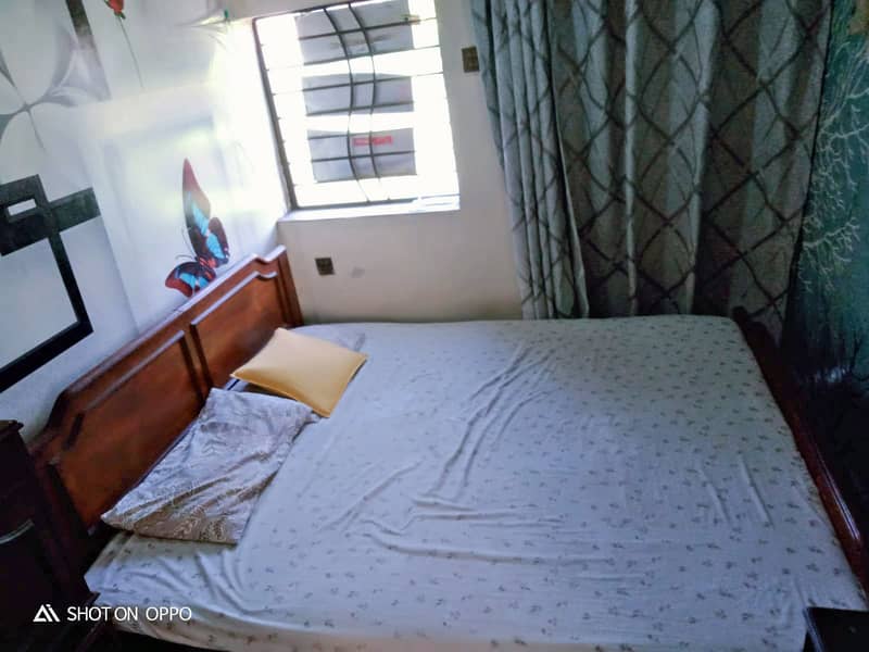 FURNITURE BED, DRESSING TABLE, SIDE TABLE 3