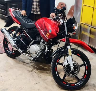 Yamaha 125 bike condition bataye gi khud
