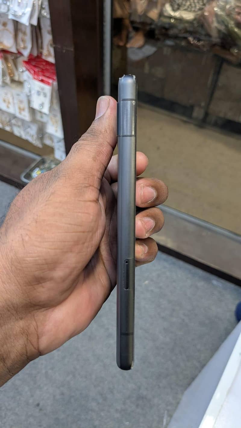 Google Pixel 7a 1
