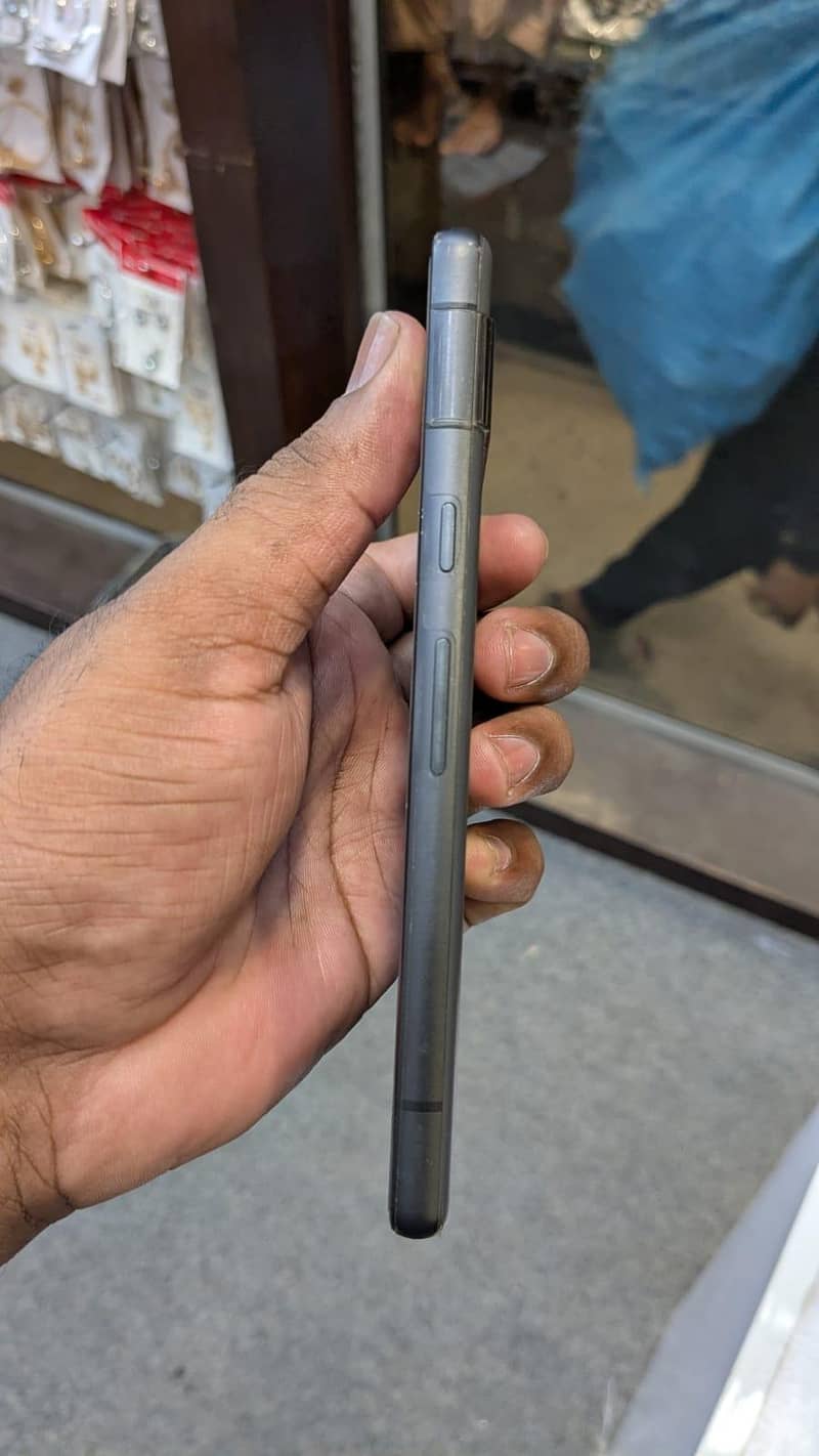 Google Pixel 7a 3