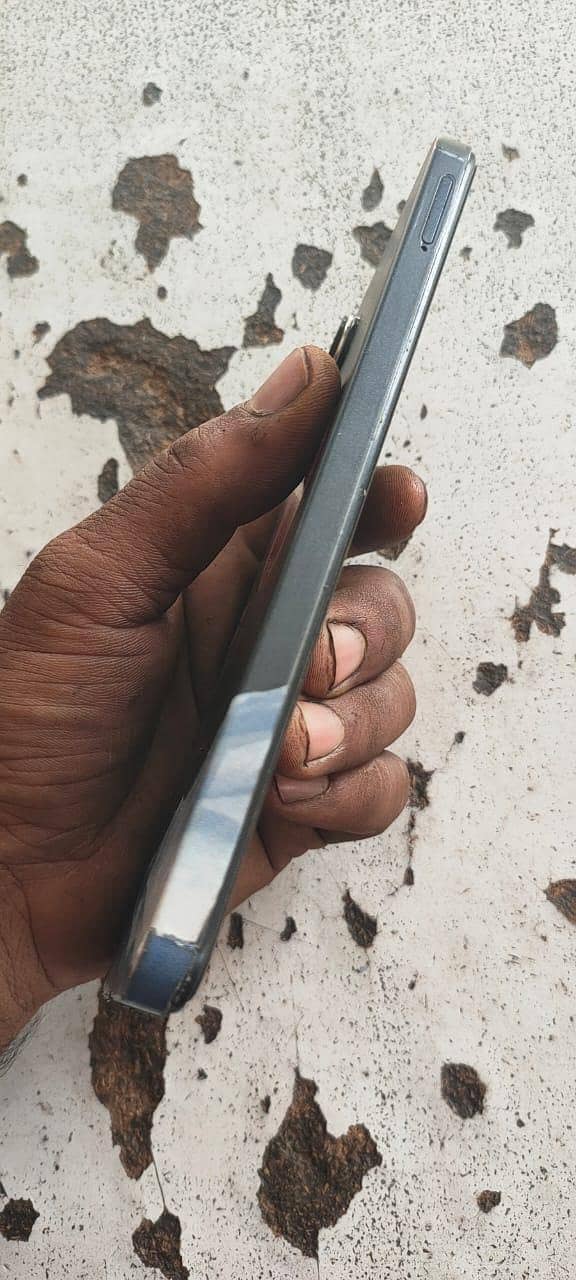 Xiaomi Redmi 13 2